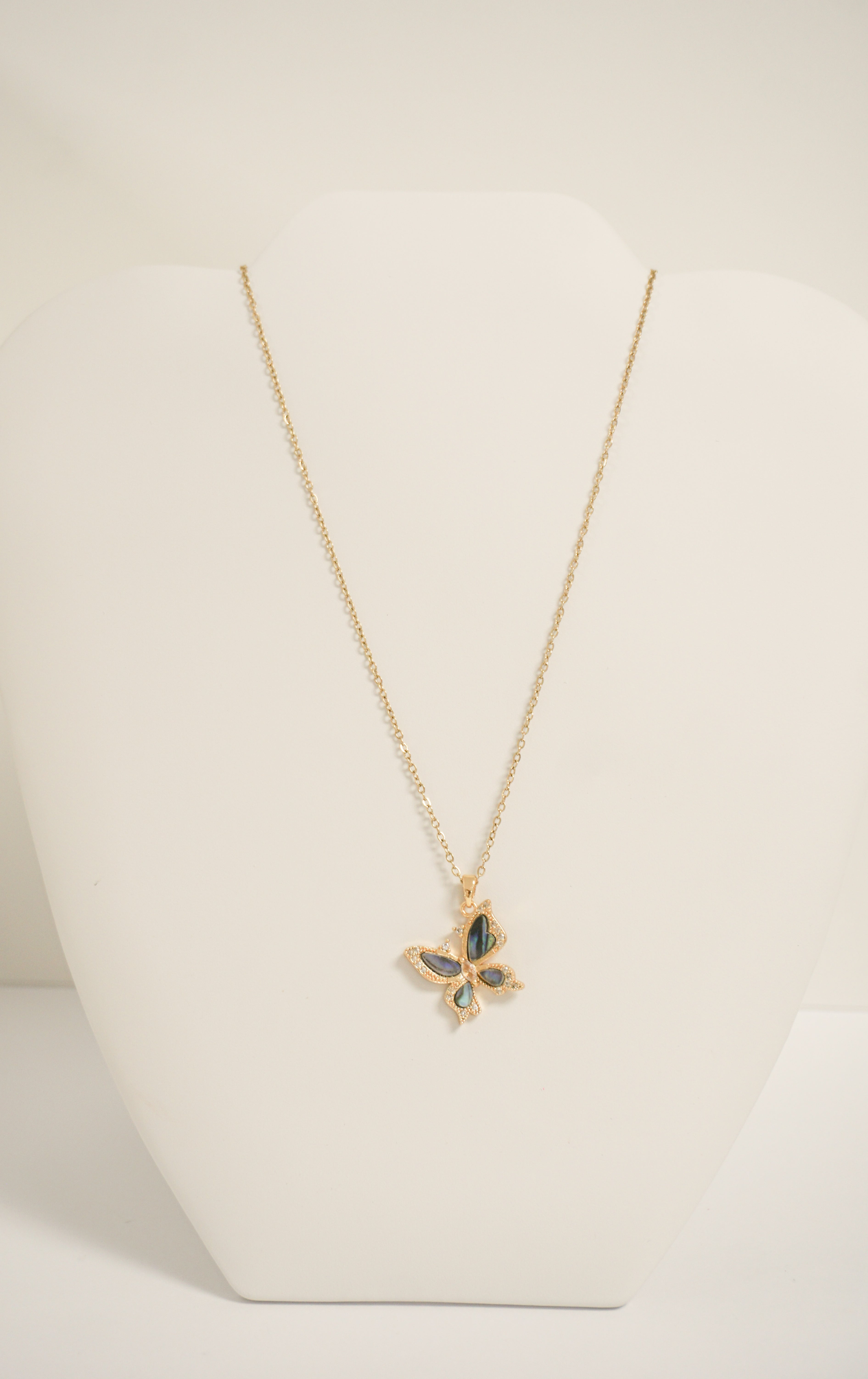 Fly Necklace Gold