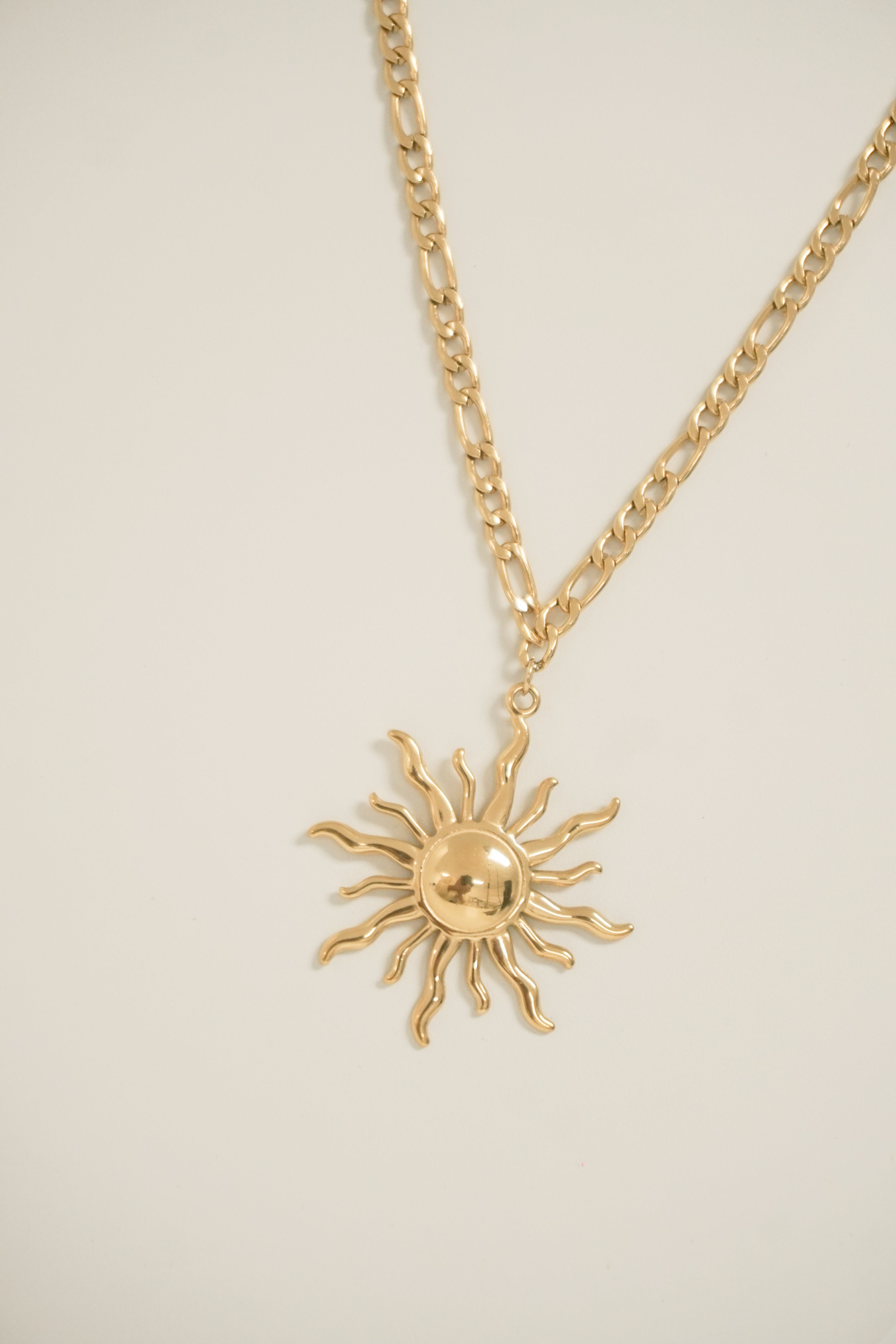 Albora Necklace Gold